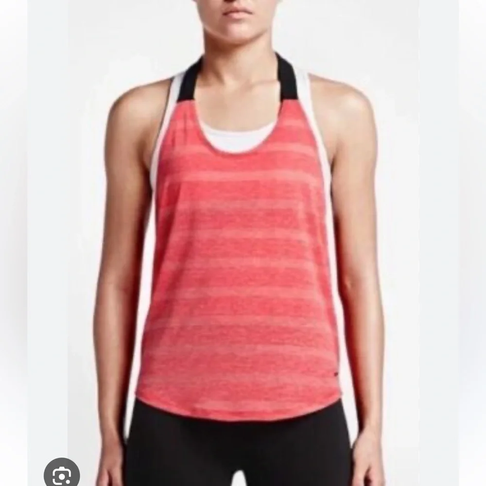 Nike DRI-FIT Pink Asymmetrical Backless Tank Top size medium. NWT!